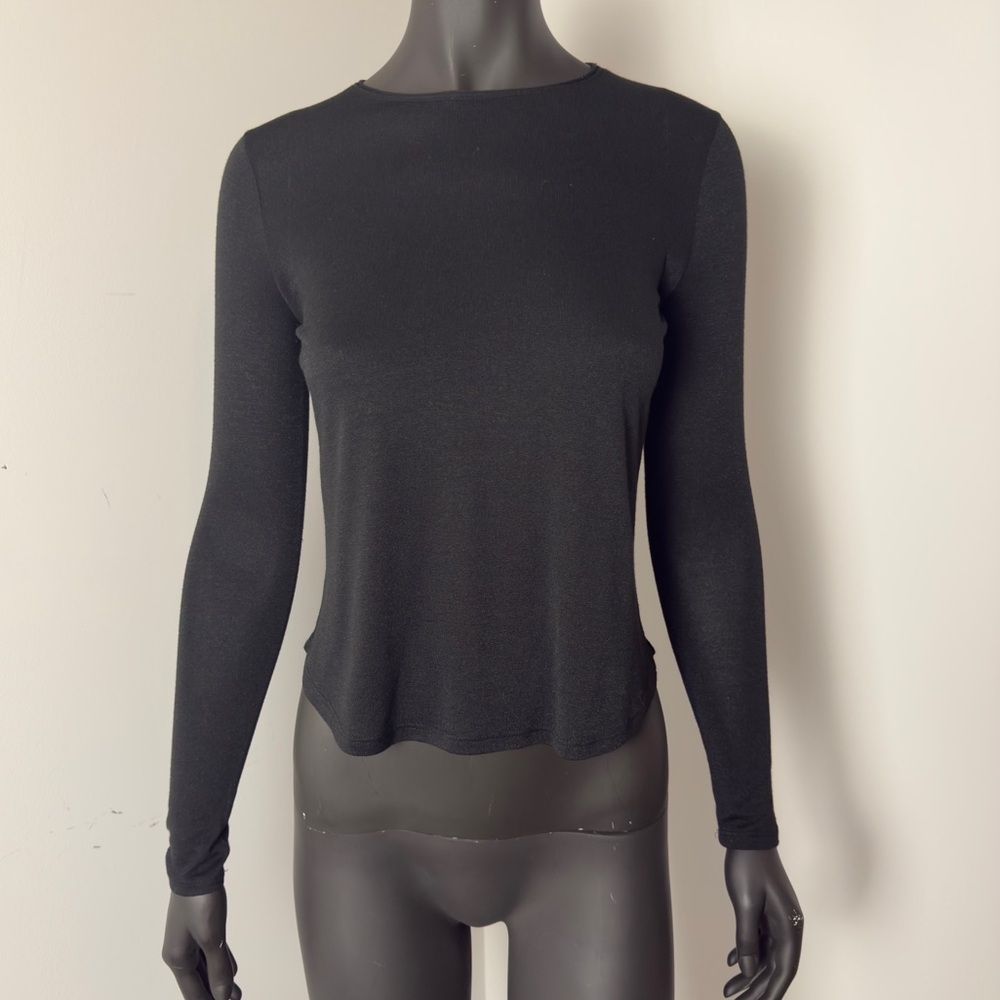 155. Vince Black Long Sleeve Stretch Knit Top — Size XXS